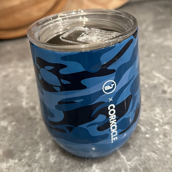 vineyard vines x Corkcicle Blue Camo Stemless Wineglass- 12oz - Picture 2 of 3